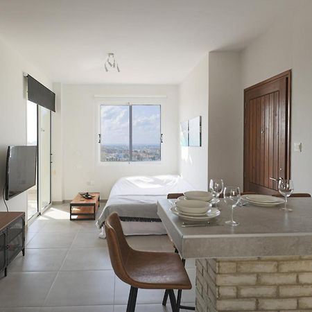 דירות Konia Eden Blue-Horizon 1B, Paphos, Sea View, Pool מראה חיצוני תמונה